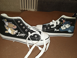 Продам кеды